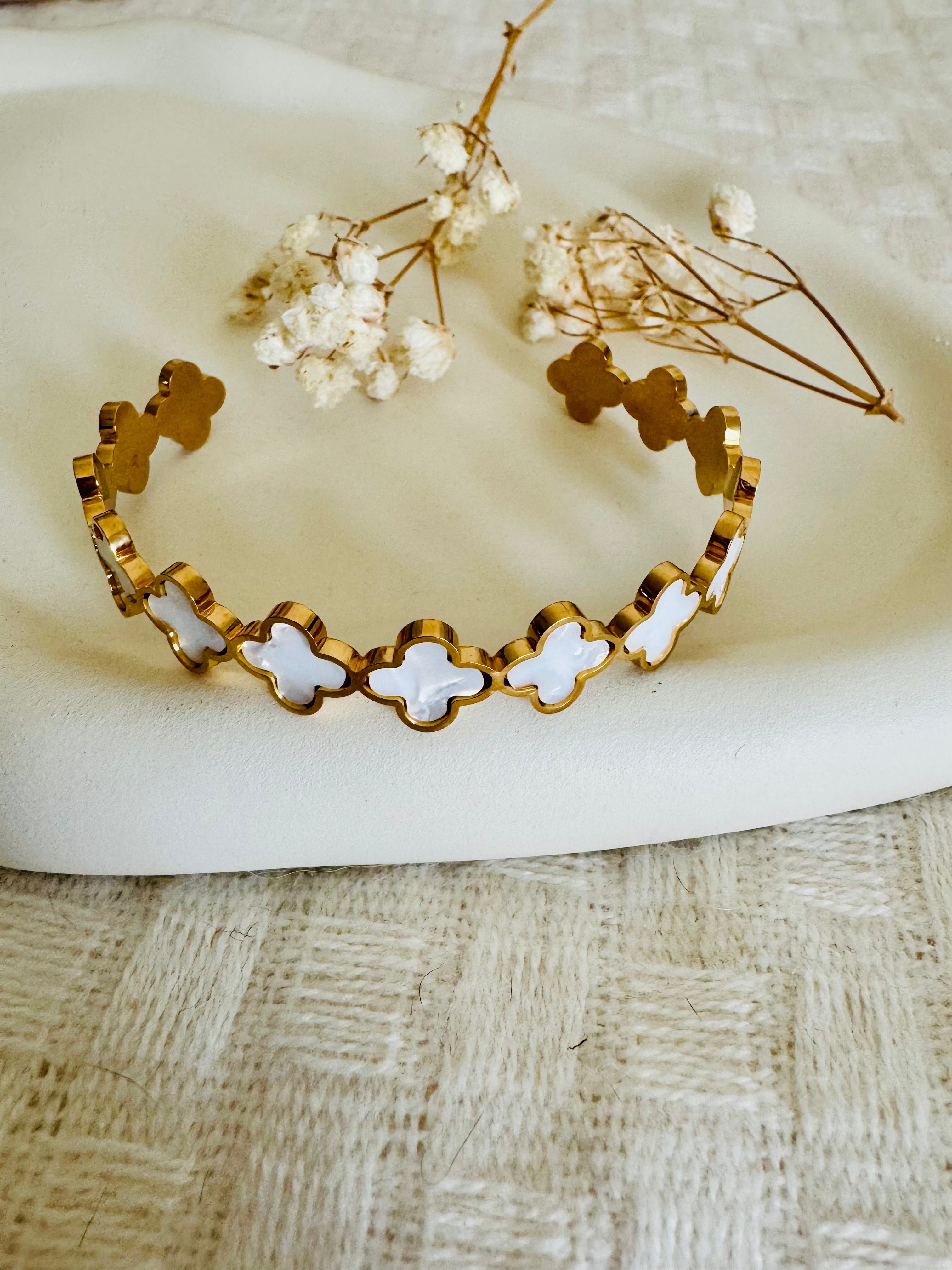 Fleur de Grâce Armreif