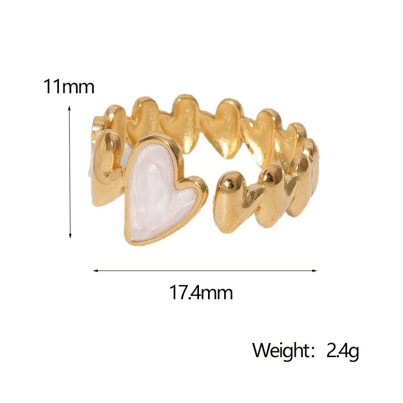 Vergoldeter Damenring mit elegantem Herz-Design von Finesse Feminine Jewelry