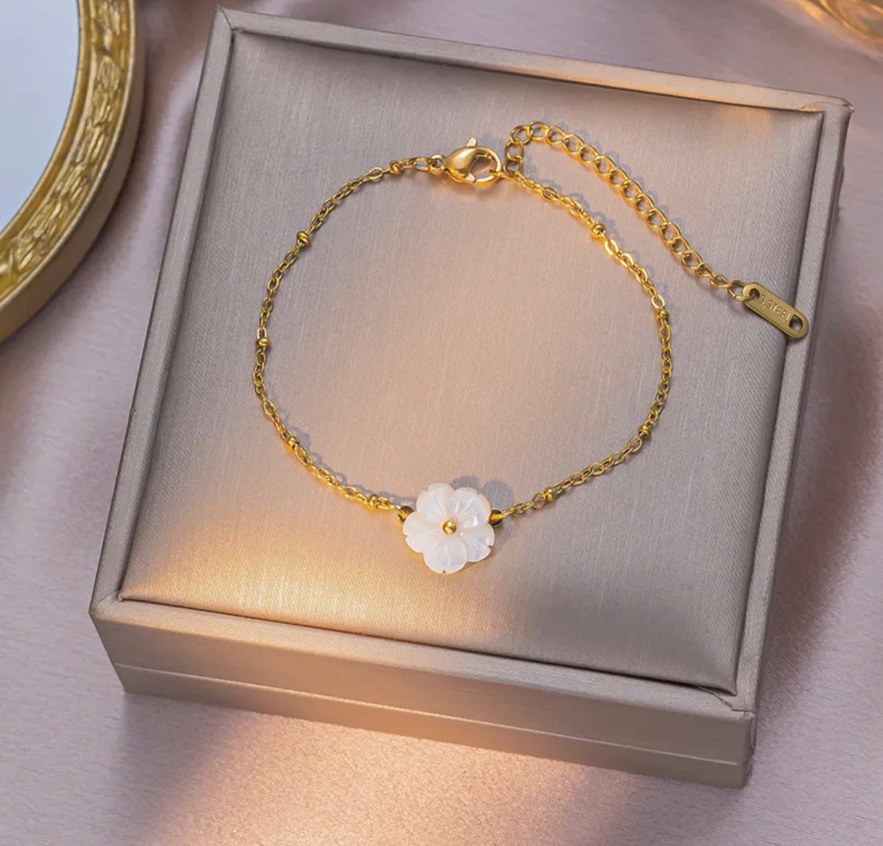 Noelle Fleur Armband