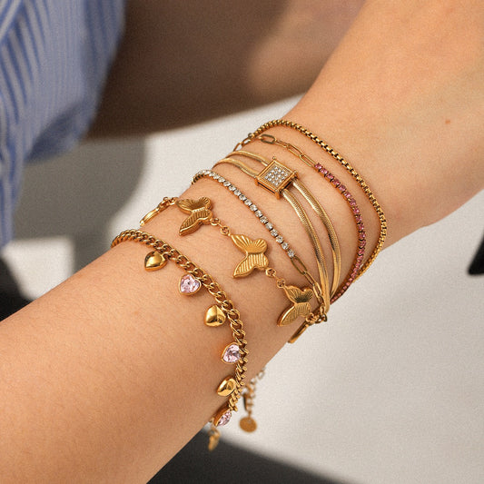 Soraya Heart Armband