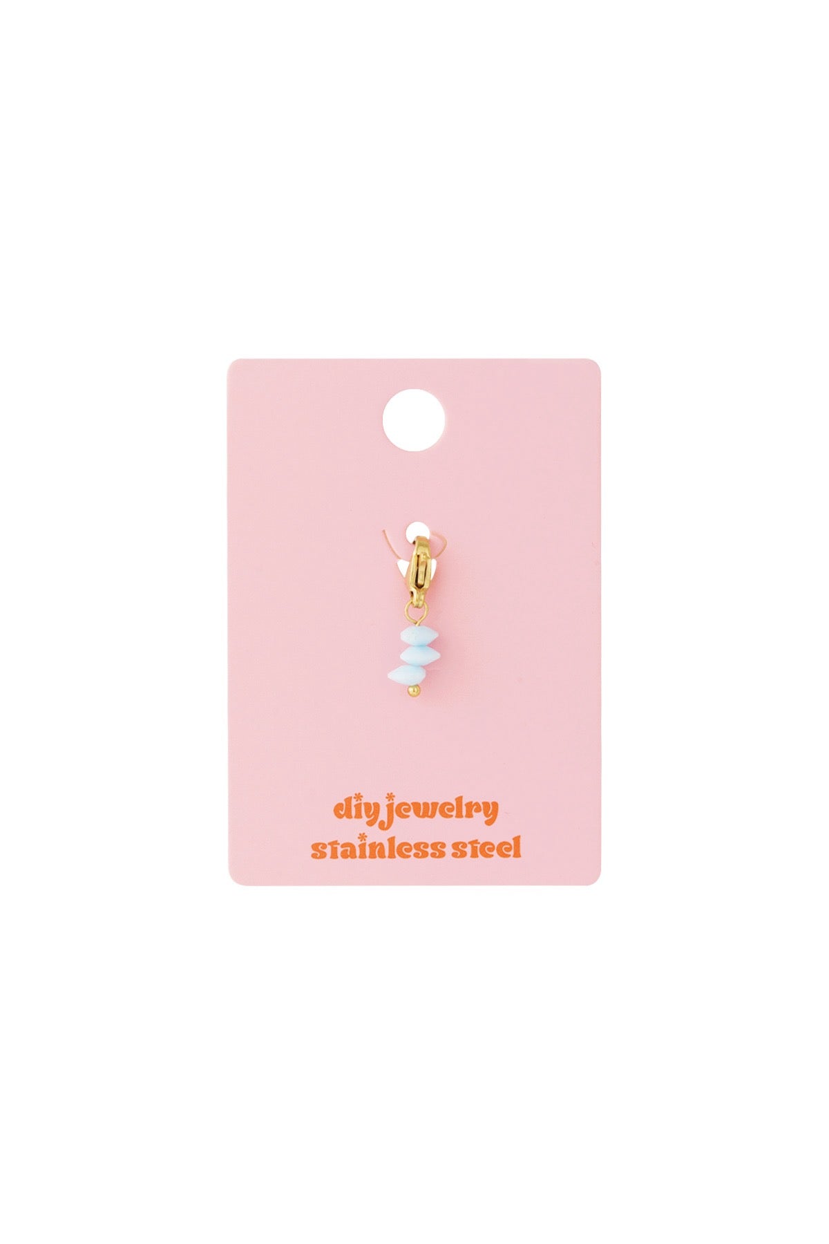 Vergoldeter Charm mit weißen Perlen im eleganten Design von Finesse Feminine Jewelry