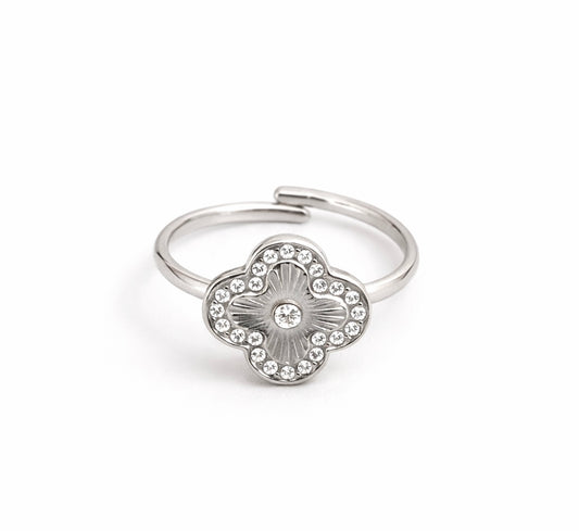 Samira Clover Ring