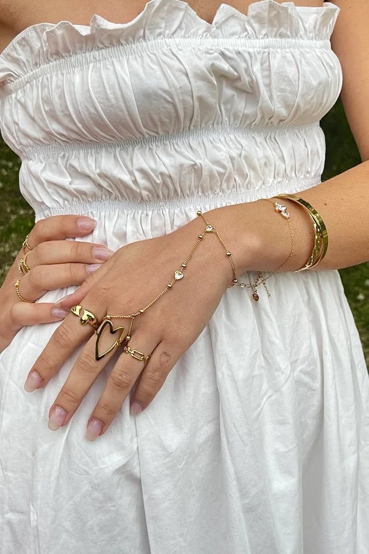 Eleganter Schmuck, der bleibt – Warum Edelstahl die perfekte Wahl ist