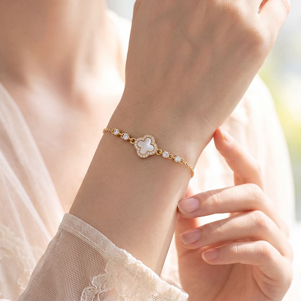 Armbänder