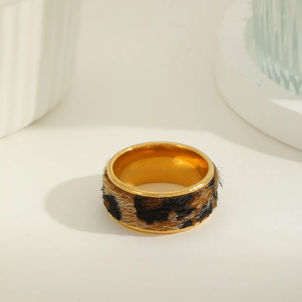 Leona Wild Ring