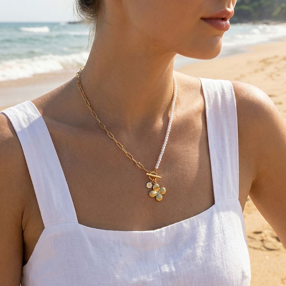 Camellia Kette