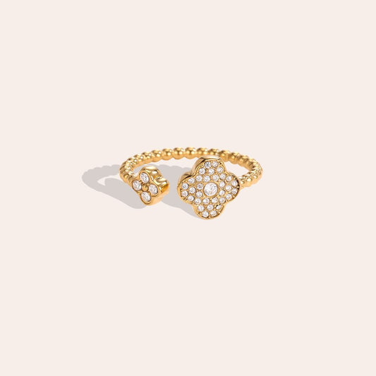 Liana Ring