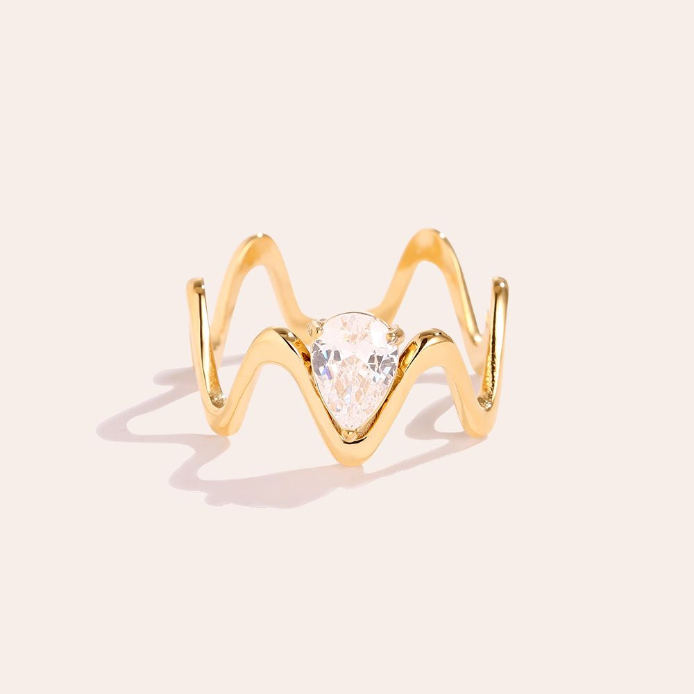 Laika Wave Ring