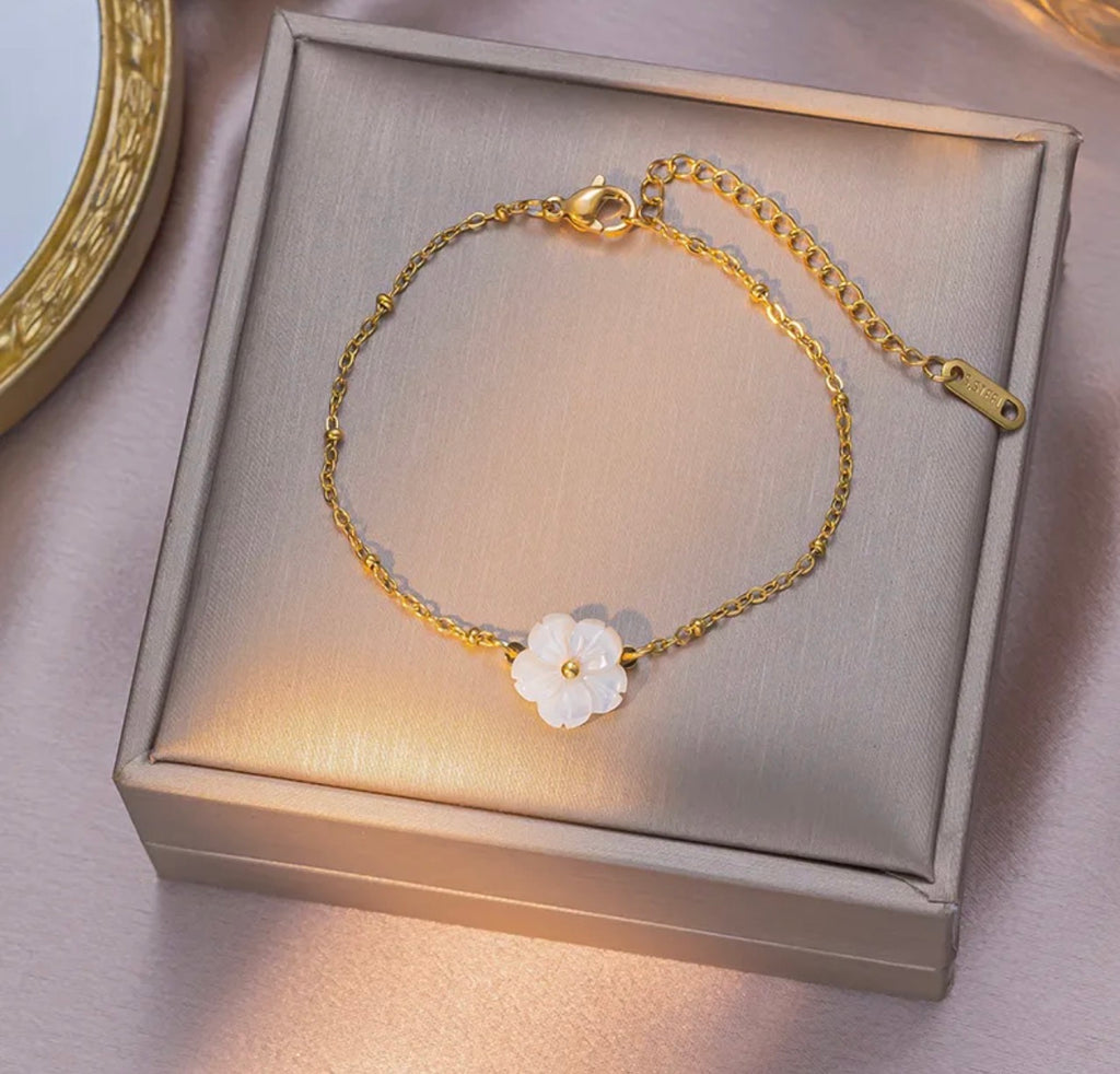 Noelle Fleur Armband