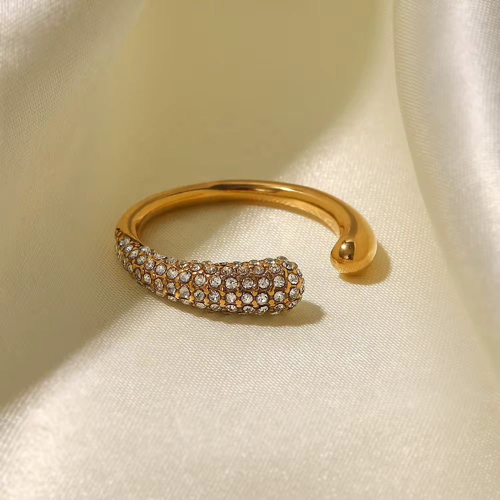 Stella Luxe Ring