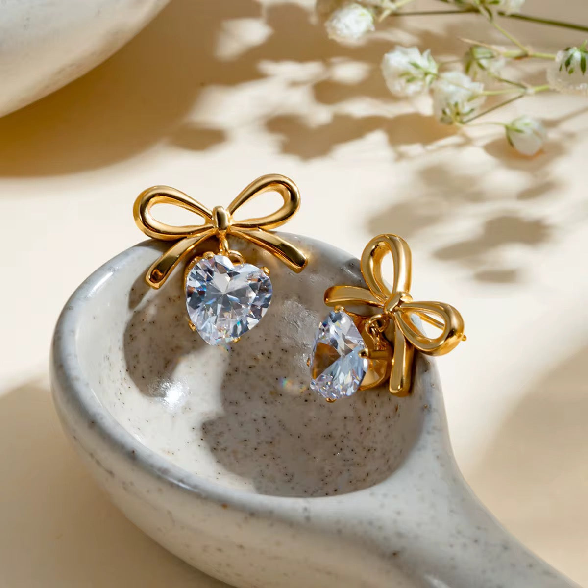 Léonie Bow Earrings