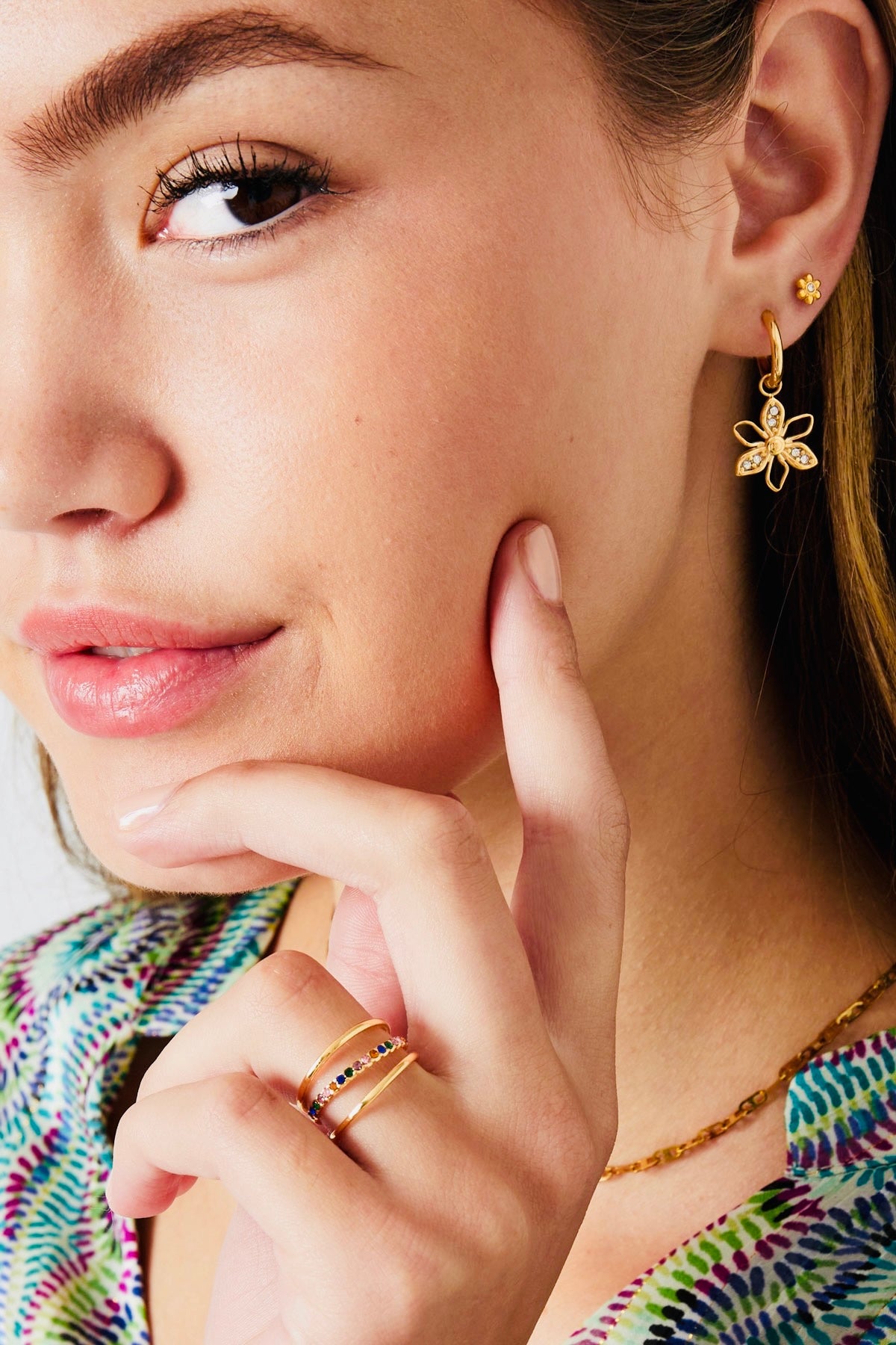 Radiant Line Ring