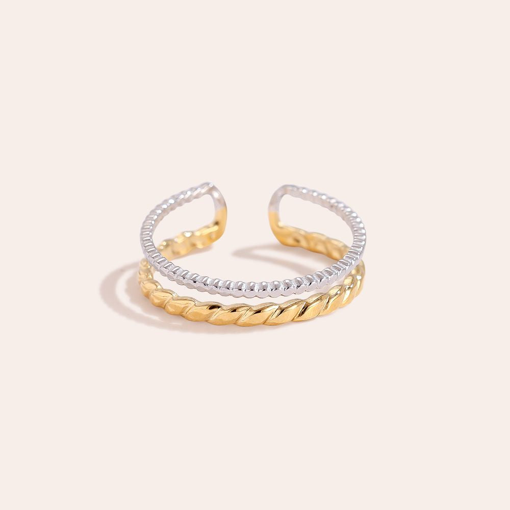 Twist Harmony Ring