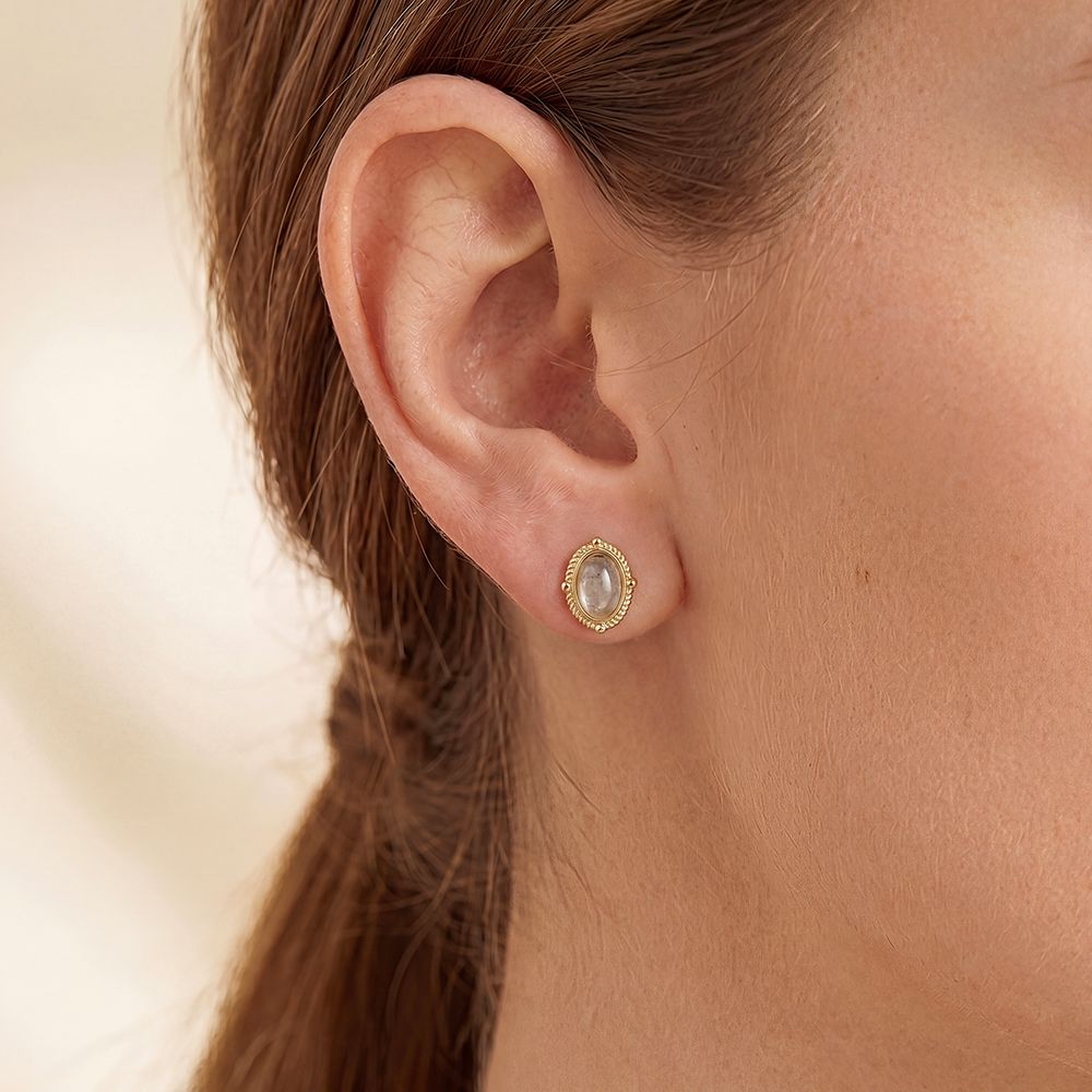 Moonstone Glow Ohrstecker