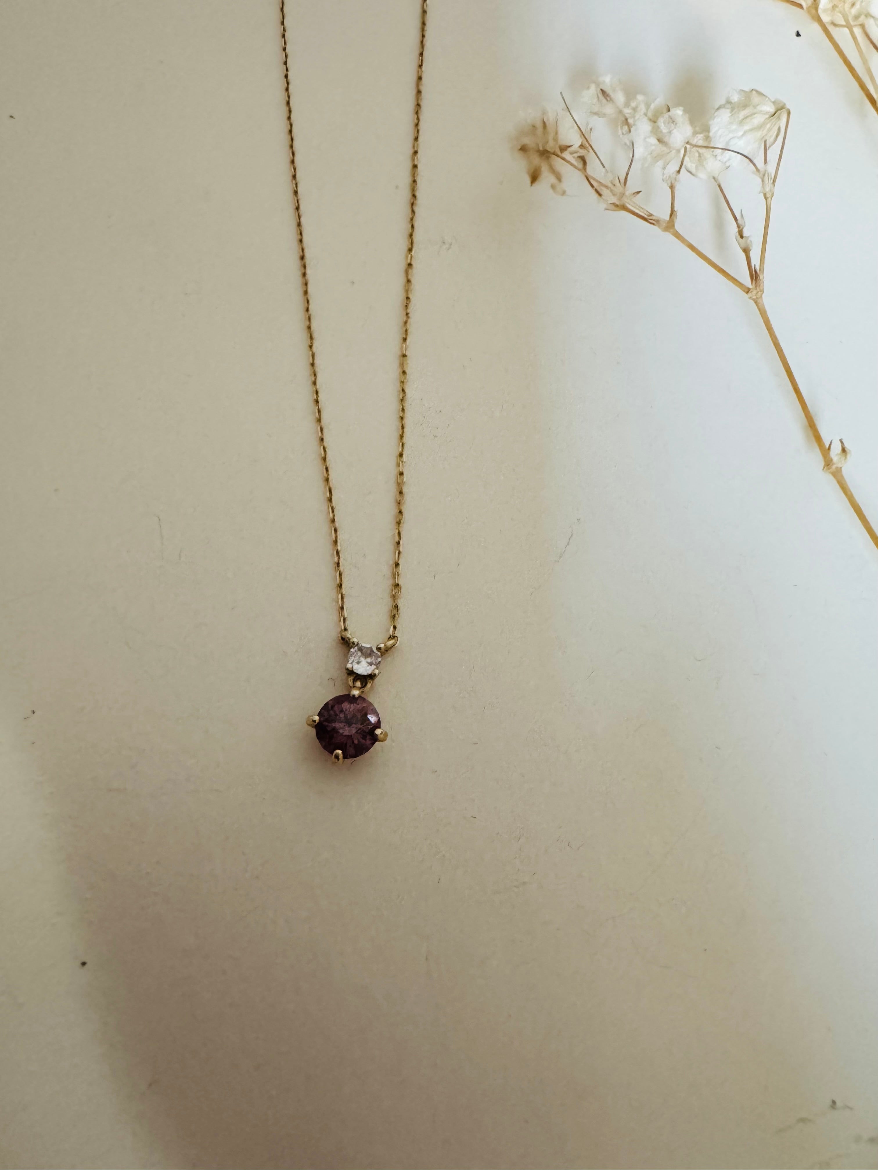 Viola – 925 Silberkette mit vergoldetem Anhänger & Amethyst-Look