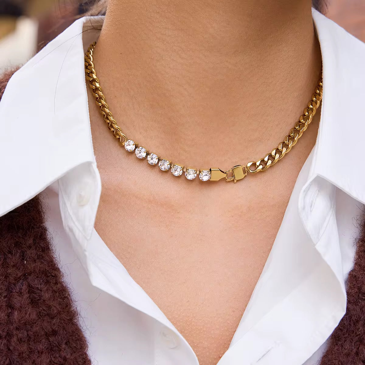 Minimalistische Damenkette in Goldoptik – feiner Schmuck für jeden Tag