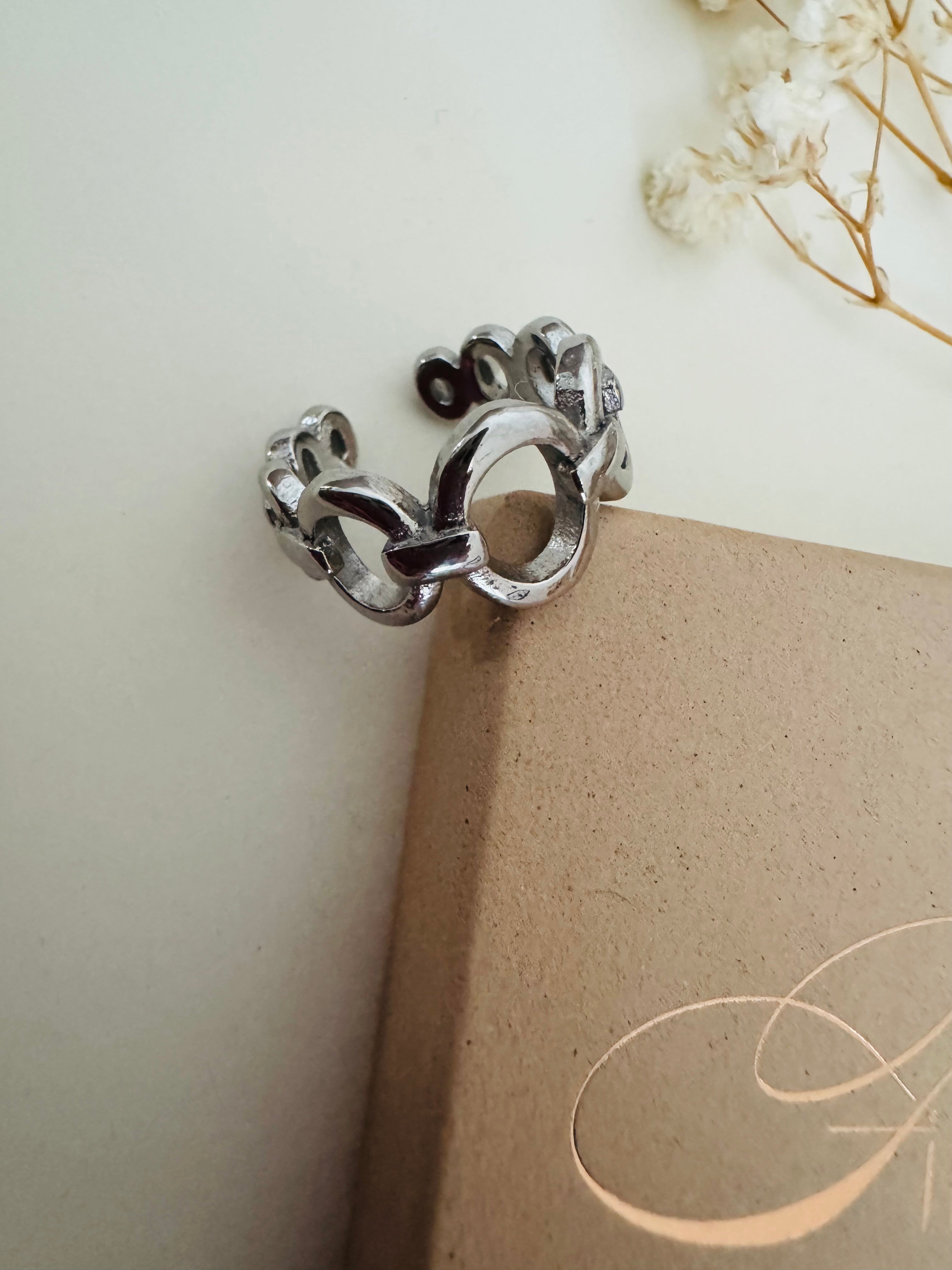 Urban Chain Power Ring
