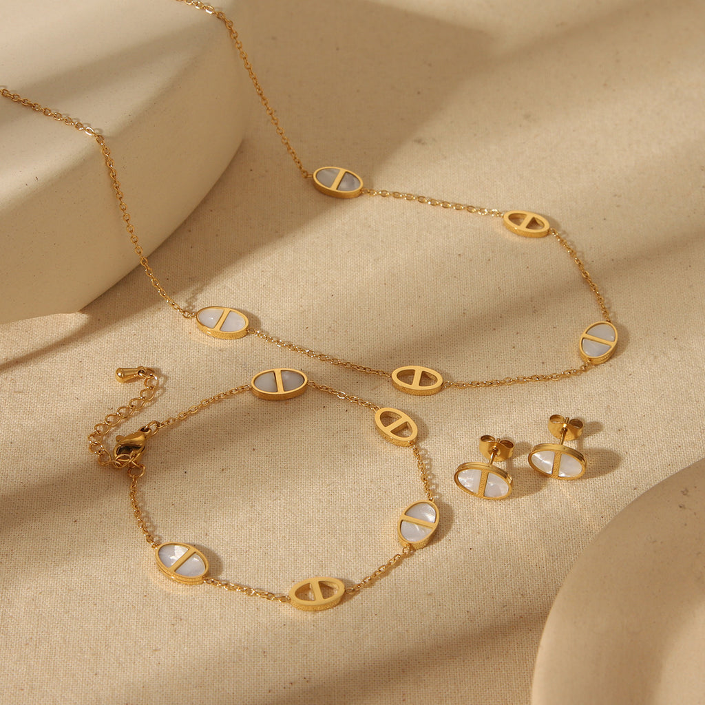 Aurora Oval Bracelet
