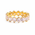 Eleganter goldener Ring mit Zirkonia Stein – minimalistischer Damenschmuck