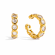 Goldener Ear Cuff mit Zirkonia – moderner Schmuck ohne Ohrloch