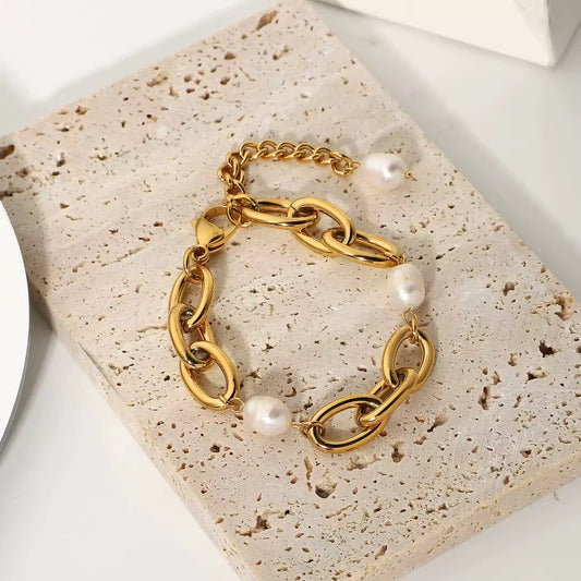 Evora Armband